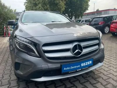 Gebraucht Mercedes GLA200 AMG Edition 1 156 PS (114 kW) 2015 Grau SUV