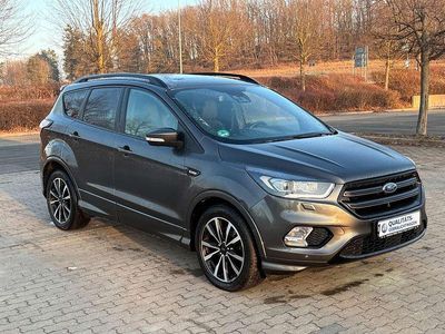 Gebraucht Ford Kuga ST-Line 179 PS (131 kW) 2019 Magneticgrau (metallic) SUV