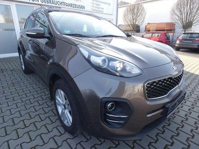 Gebraucht Kia Sportage Attract 132 PS (97 kW) 2017 (d5u) sand track SUV