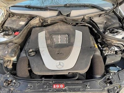 Second-hand Mercedes C230 204 CP (150 kW) 2006 Argintiu Berlinǎ