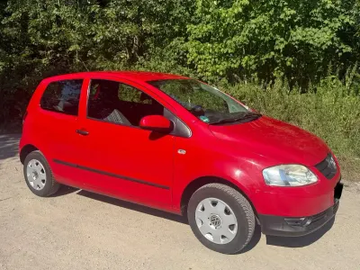 Gebraucht VW Fox 54 PS (39 kW) 2007 Rot Kleinwagen