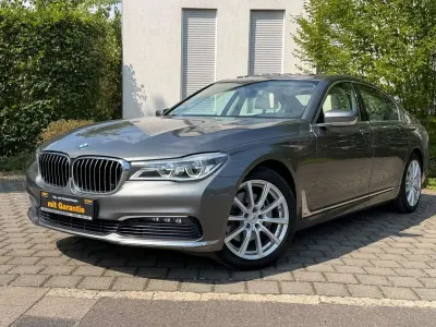 Gebraucht BMW 730 Performance 265 PS (194 kW) 2016 Magellangrau Limousine