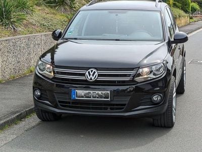 Gebraucht VW Tiguan Sportline 160 PS (117 kW) 2012 Schwarz SUV