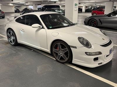 Porsche 911 Carrera S