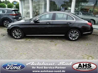 Gebraucht Mercedes C220 170 PS (125 kW) 2014 Obsidianschwarz  metalliclack Limousine