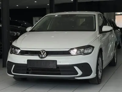 Używany VW Polo Life 95 KM (69 kW) 2022 Biały Hatchback