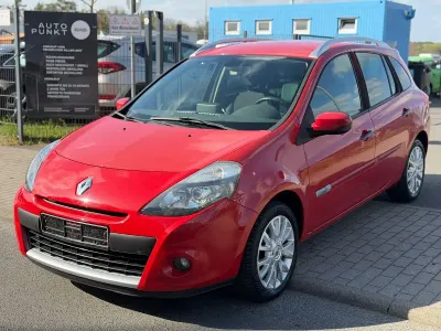 Gebraucht Renault Clio GrandTour 111 PS (81 kW) 2009 Rot Kombi