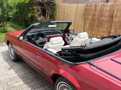 Gebraucht Ford Mustang 91 PS (66 kW) 1987 Rot Cabrio