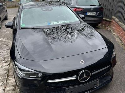 Gebraucht Mercedes CLA220 Shooting Brake Business 190 PS (139 kW) 2020 Schwarz Kombi