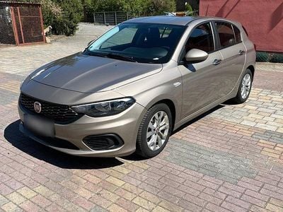 Second-hand Fiat Tipo 95 CP (69 kW) 2019 Maro Hatchback