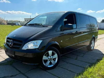 Używany Mercedes Viano 224 KM (164 kW) 2011 Czarny Minivan
