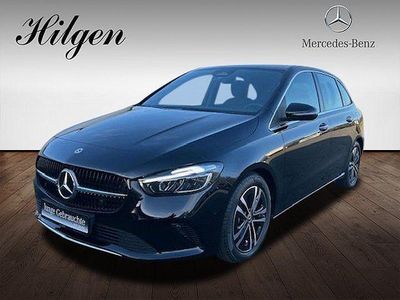 Gebraucht Mercedes B200 Progressive 163 PS (119 kW) 2025 Schwarz Van / Kleinbus