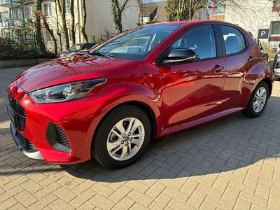 Gebraucht Mazda 2 Center-Line 92 PS (67 kW) 2025 Rot Kleinwagen