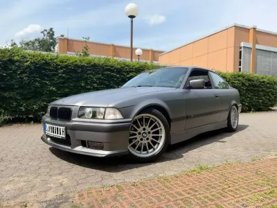 Gebraucht BMW 325 M Sport 192 PS (141 kW) 1993 Grau Coupé