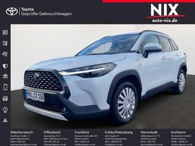 Gebraucht Toyota Corolla Cross Basis 197 PS (144 kW) 2024 Platinumweiß perleffekt SUV