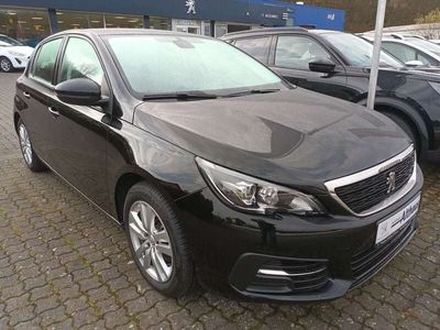 gebraucht Peugeot 308 Active PureTech 130 6 Gang Sommer/Winterräder