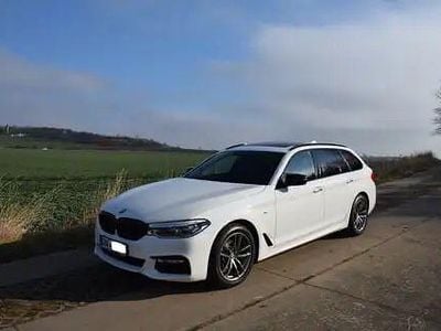 Gebraucht BMW 520 M Sport 184 PS (135 kW) 2018 Weiß Kombi