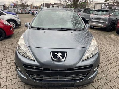 Grau Gebraucht 2011 Peugeot 207 Tendance Limousine | 4.799 € (Fairer Preis)