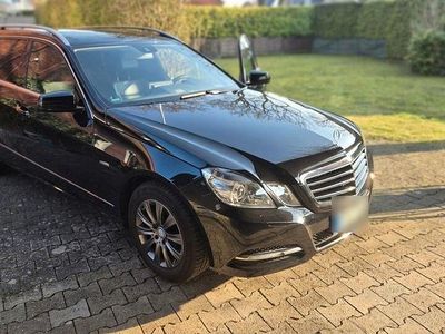Gebraucht Mercedes 200 Avantgarde 185 PS (136 kW) 2010 Schwarz Kombi