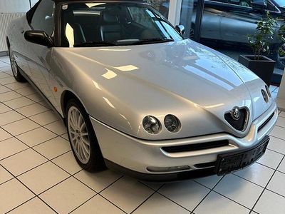 Silber Gebraucht 1996 Alfa Romeo GTV Coupé | 9.800 €