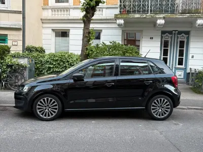 Gebraucht VW Polo 90 PS (66 kW) 2011 Schwarz Kleinwagen