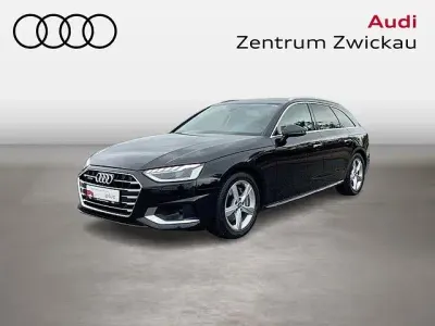 Gebraucht Audi A4 Advanced 204 PS (150 kW) 2023 Mythosschwarz metallic Kombi
