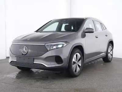 Gebraucht Mercedes EQA250+ Progressive 139 kW (190 PS) 2025 Grau SUV