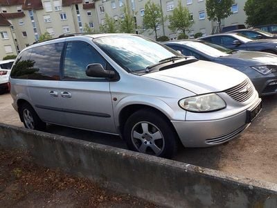 Silber Gebraucht 2004 Chrysler Voyager Van / Kleinbus | 600 € (Superpreis)