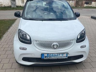 Gebraucht Smart ForFour 71 PS (52 kW) 2015 Weiß Kleinwagen