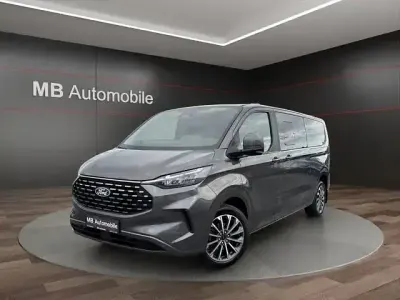 Gebraucht Ford Tourneo Custom Titanium 150 PS (110 kW) 2024 Grau Van