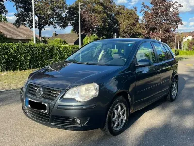Gebraucht VW Polo 75 PS (55 kW) 2005 Grau Kleinwagen