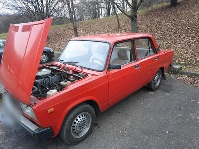 Gebraucht Lada 2107 75 PS (55 kW) 1991 Rot Limousine