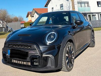 Second-hand Mini John Cooper Works 178 CP (130 kW) 2021 Negru Hatchback