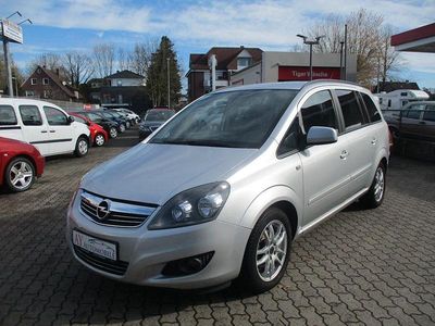 Gebraucht Opel Zafira Family 140 PS (102 kW) 2012 Silber Van / Kleinbus