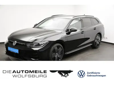 Gebraucht VW Passat Style 177 PS (130 kW) 2025 Kombi