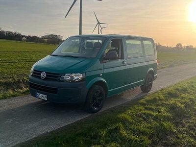 Gebraucht VW T5 140 PS (102 kW) 2011 Grün Van