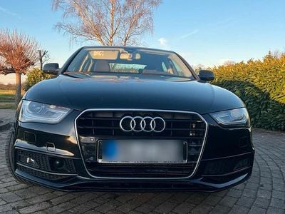 Gebraucht Audi A4 S-Line 150 PS (110 kW) 2015 Schwarz Limousine