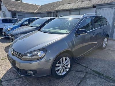 Gebraucht VW Golf VII Style 105 PS (77 kW) 2012 Platinum grey metallic Kombi