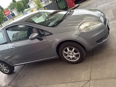 Gebraucht Fiat Punto 78 PS (57 kW) 2007 Grau Kleinwagen