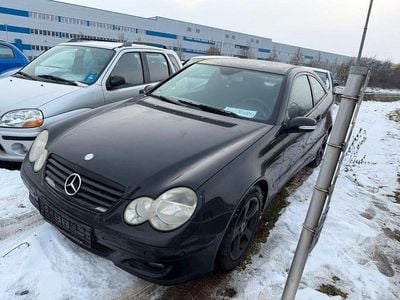 Schwarz Gebraucht 2005 Mercedes C160 Coupé | 2.200 € (Superpreis)