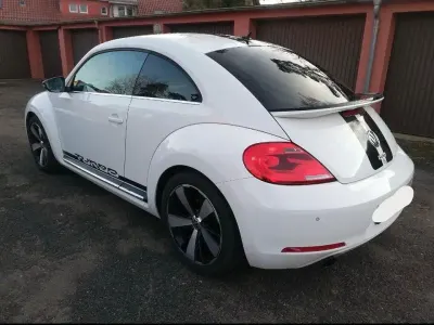 Gebraucht VW Käfer 200 PS (147 kW) 2011 Weiß Coupé