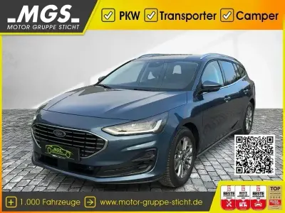 Usado Ford Focus Titanium 125 CV (91 kW) 2024 Azul Berlina