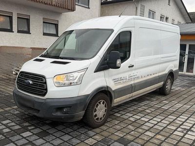 Gebraucht Ford Transit 131 PS (96 kW) 2018 Weiß Van / Kleinbus