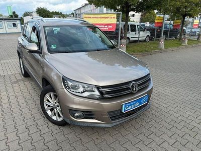 Gebraucht VW Tiguan Sportline 160 PS (117 kW) 2012 Beige SUV