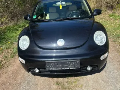 Gebraucht VW New Beetle Highline 116 PS (85 kW) 2004 Schwarz Kleinwagen