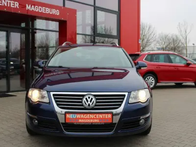 Gebraucht VW Passat 140 PS (102 kW) 2006 Shadow blue metallic Kombi