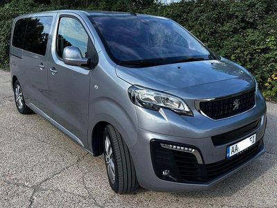 Peugeot e-Traveller