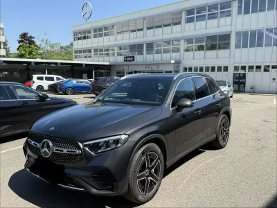 Używany Mercedes GLC200 Advanced 204 KM (150 kW) 2024 Andere farben SUV