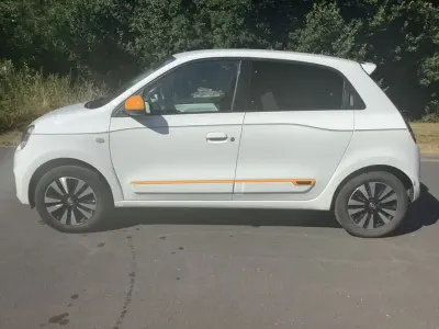 Gebraucht Renault Twingo Techno 60 kW (82 PS) 2022 Weiß Kleinwagen