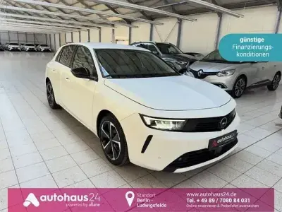 Gebraucht Opel Astra Business Elegance 131 PS (96 kW) 2023 Weiß Kleinwagen